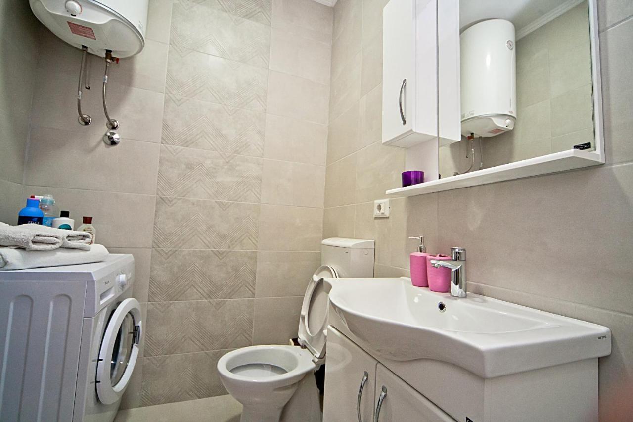 Apartments Jasmina Ulcinj Exterior photo